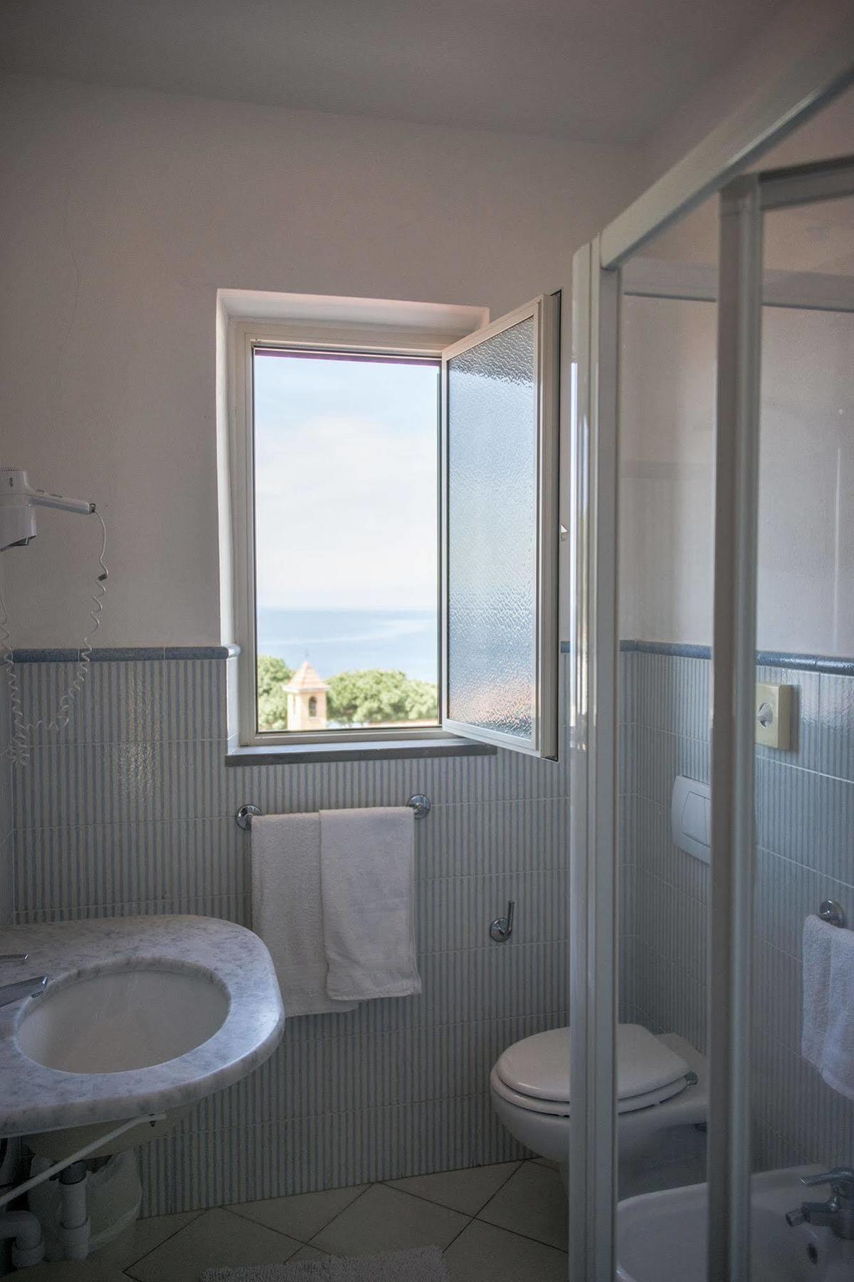 Hotel Il Perseo Chiessi Kültér fotó